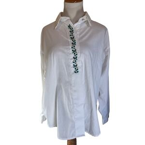 Women's XL White Button Down Shirt Holly Berry Embroidered Holiday Casual Top
